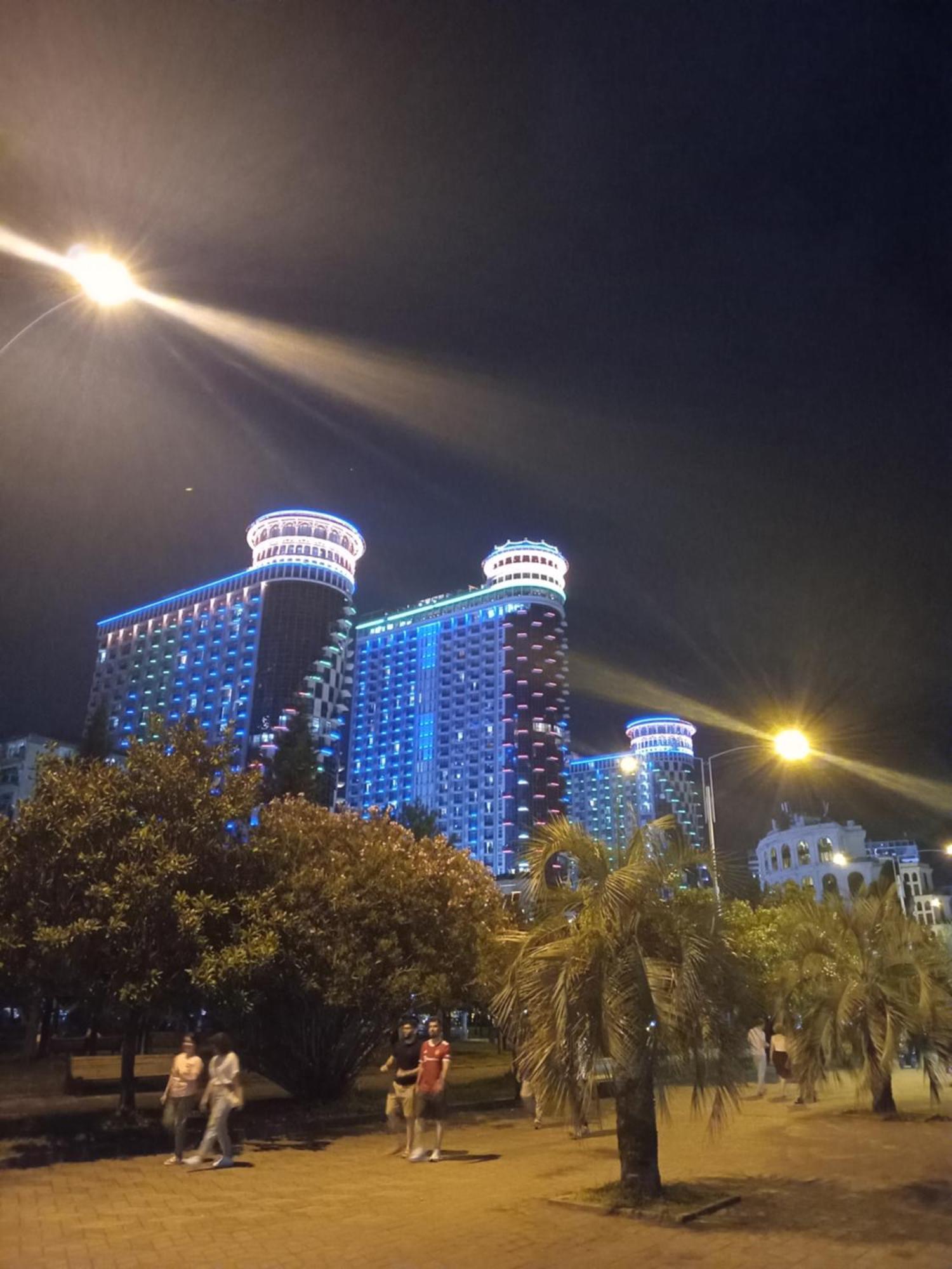 Orbi Batumi Apart Hotel Sea View Ngoại thất bức ảnh